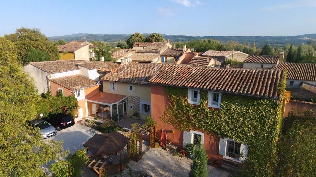 Les Passiflores Roussillon  Exterior photo