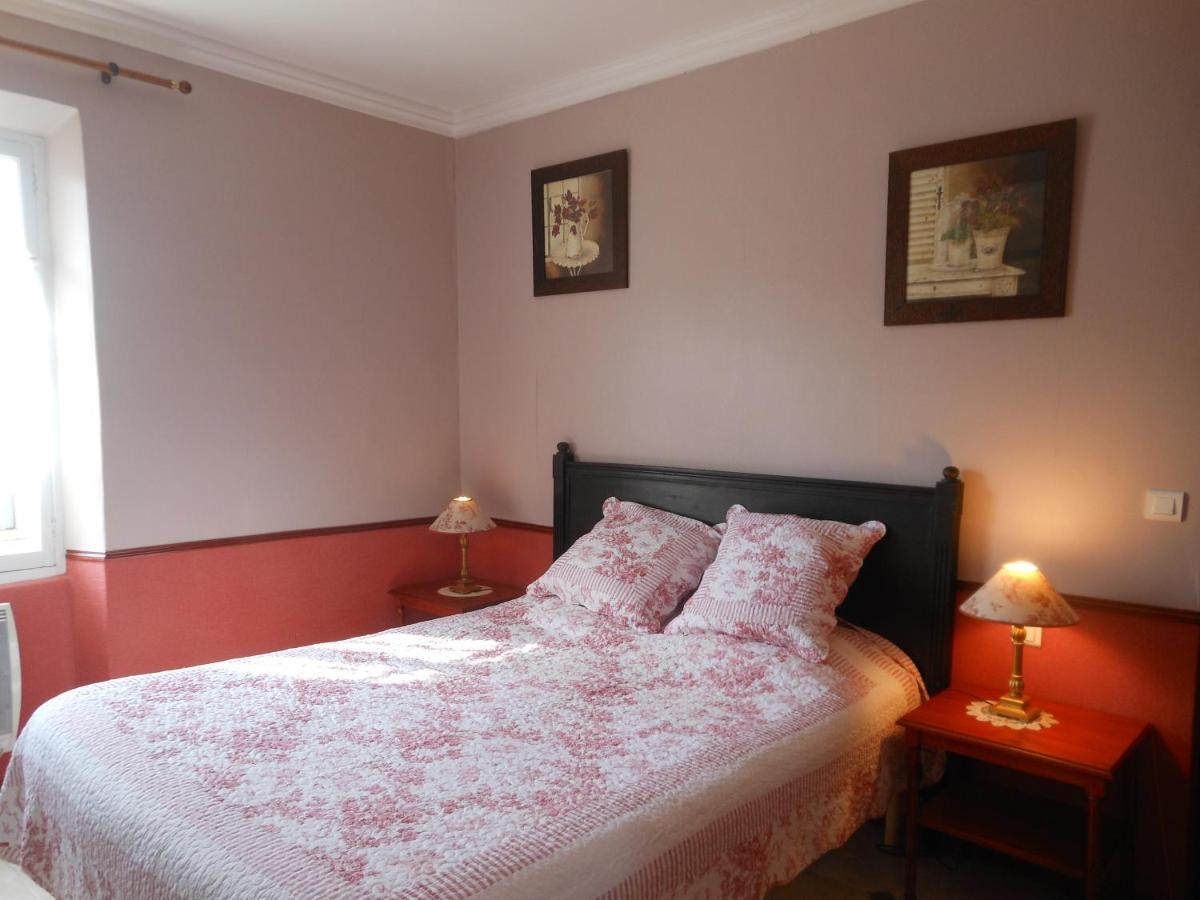 Les Passiflores Roussillon  Exterior photo